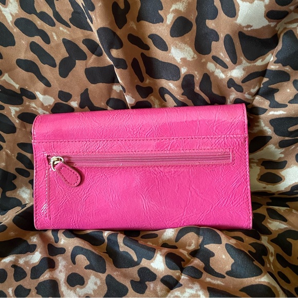 Liz Claiborne Wallet - Picture 2 of 3